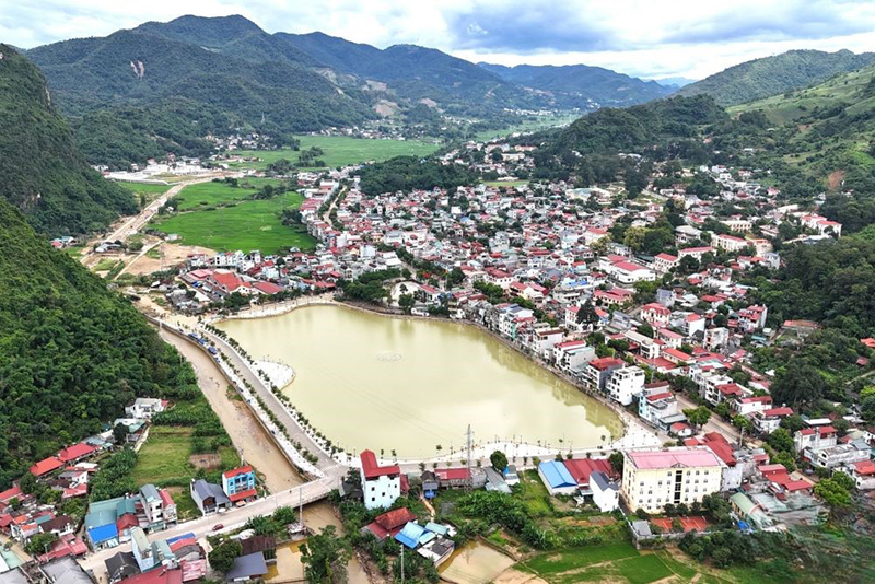 1752506904_1-thuan-chau-day-manh-chuyen-doi-so.jpg