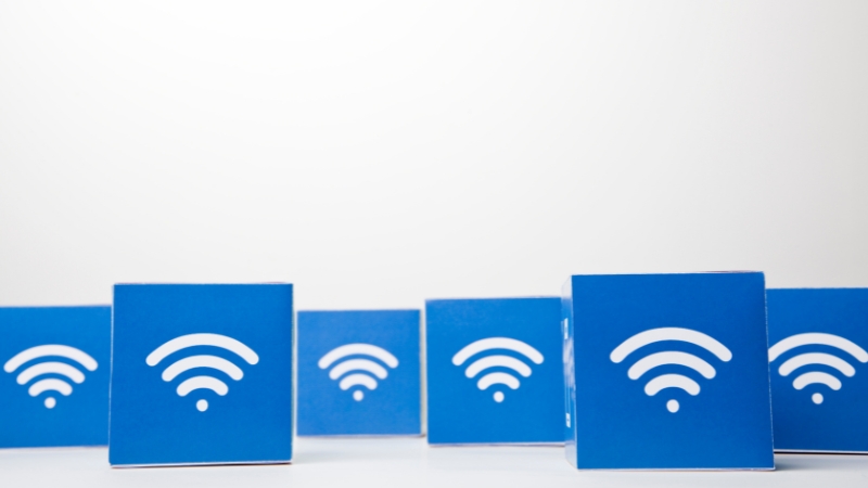 1753435171_laptop-bat-wifi-yeu-5.jpg