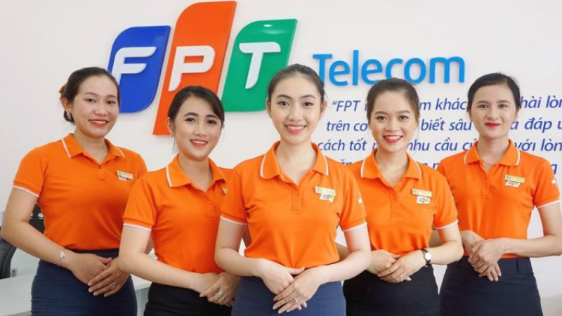 1753782286_fpt-la-lua-chon-toi-uu-cho-khach-hang-co-nhu-cau-lap-dat-internet-toc-do-cao-cong-nghe-hien-dai.jpg