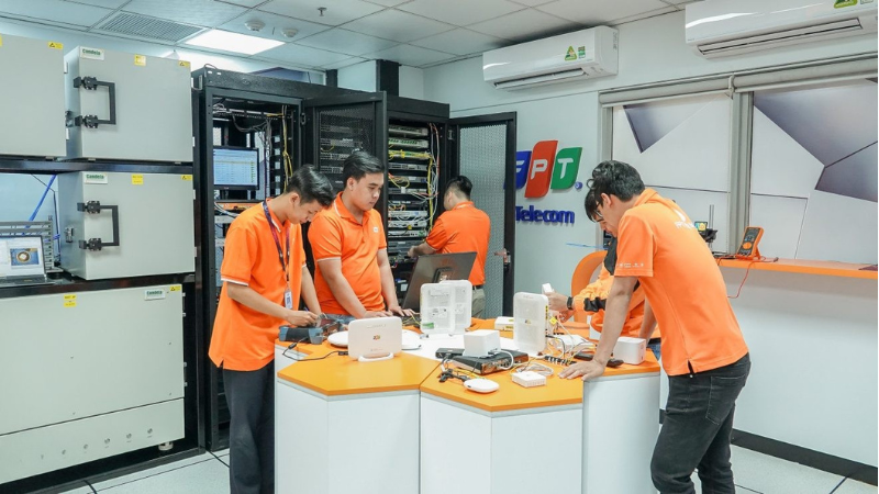1754477486_lap-wifi-fpt-phuong-tam-long5.png