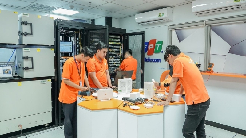 1754645029_lap-wifi-fpt-xa-dau-tieng4.jpg