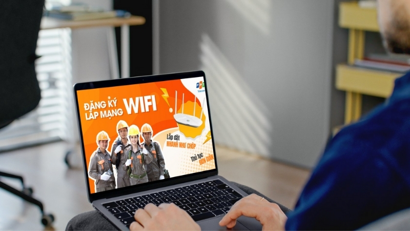 1754882019_dang-ky-lap-wifi-fpt-xa-ho-tram-ngay-de-nhan-uu-dai-khung.jpg