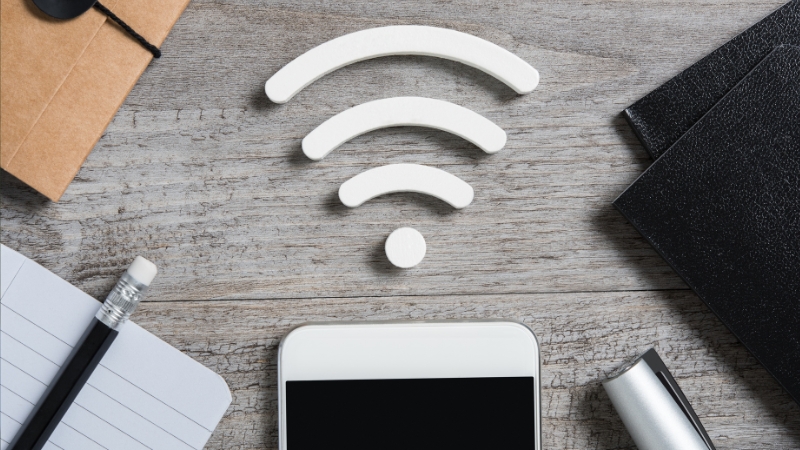1755054858_huong-dan-cach-doi-ten-wifi-tren-iphone-1.jpg