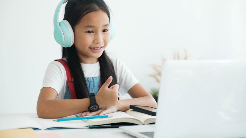 Điện thoại là công cụ học tập nhưng cần được kiểm soát hợp lý