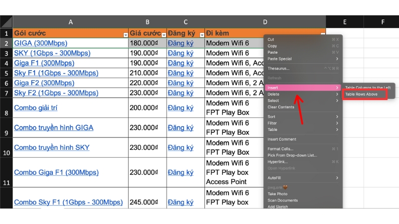 Thêm dòng trong Excel bằng chuột phải > Insert > Table Rows Above