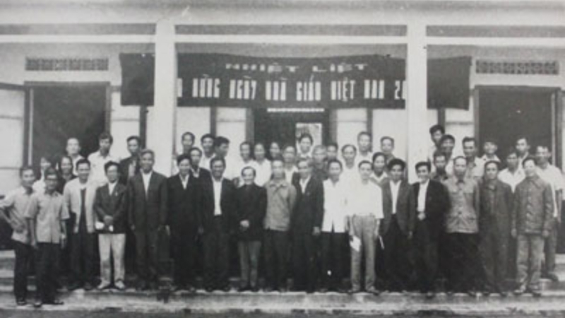 Mô tả ảnh ở đây