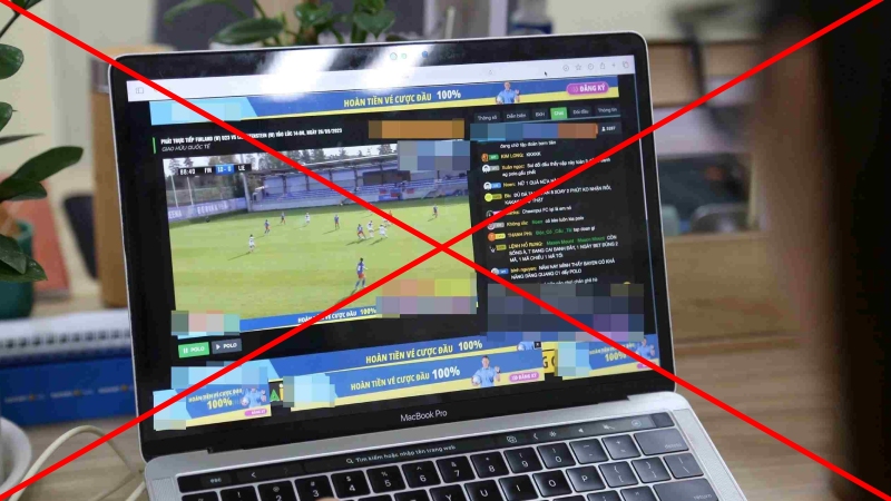Các trang bóng đá lậu chiếu Ngoại Hạng Anh gài bẫy người xem vào quảng cáo cá độ