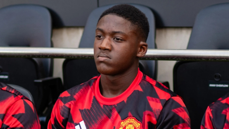 Việc Mainoo rời MU nói lên điều gì về tương lai Quỷ đỏ?