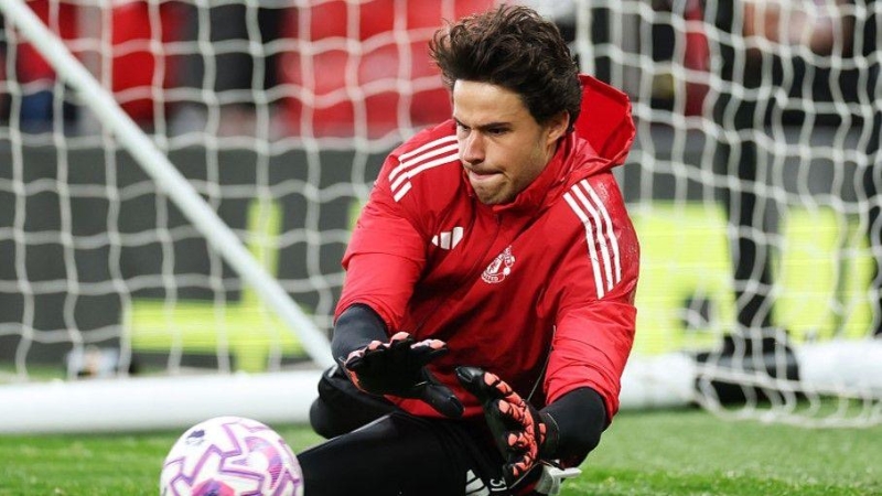 Màn trình diễn ấn tượng của thủ môn người Bỉ ngay từ những trận đầu tiên