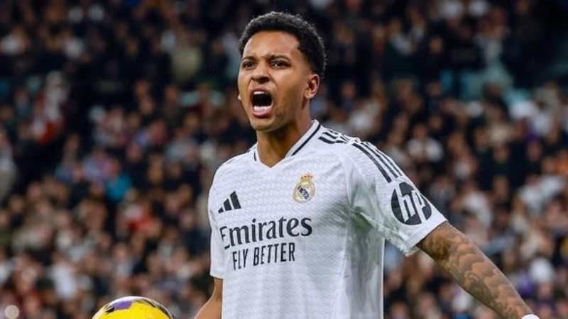 Liverpool nhắm Rodrygo thay Salah