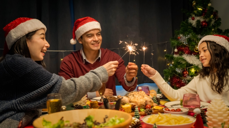 Bữa tiệc Noel sum vầy của gia đình