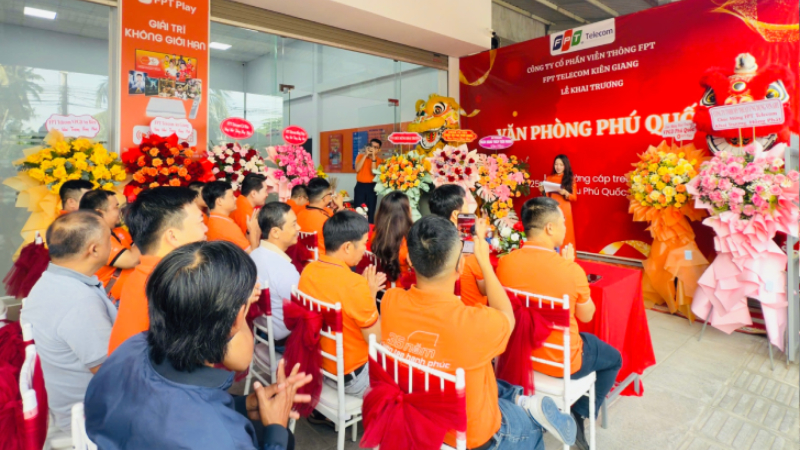 Khách hàng tại Phú Quốc dễ dàng đăng ký dịch vụ Internet FPT
