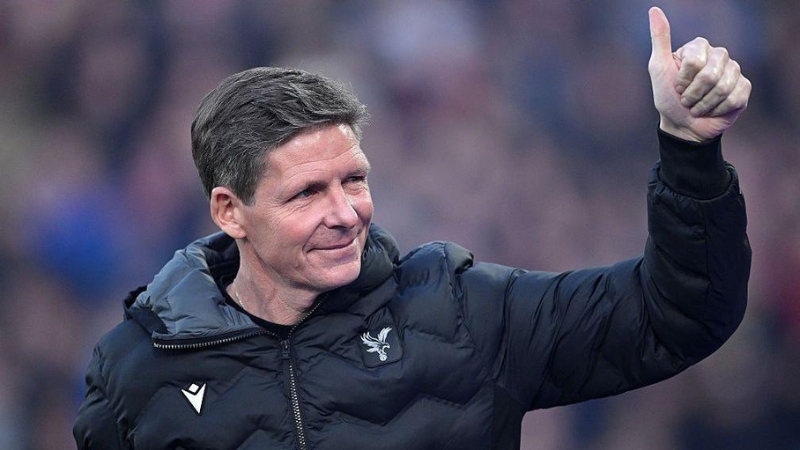 Fan Tottenham đòi sa thải Thomas Frank sau thua Nottingham