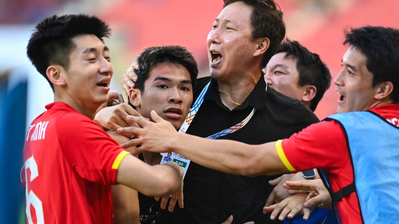 Thầy trò HLV Kim Sang Sik quyết tâm đánh bại U22 Thái Lan