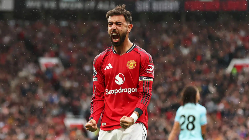 Bruno Fernandes là đội trưởng kiêm nhạc trưởng của Man Utd
