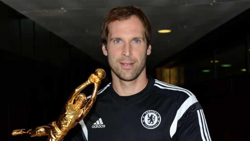 Petr Cech vẫn giữ kỷ lục 24 trận sạch lưới tại Ngoại hạng Anh