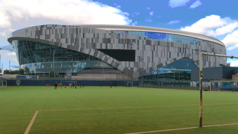 Cận cảnh sân vận động hiện đại của Tottenham Hotspur