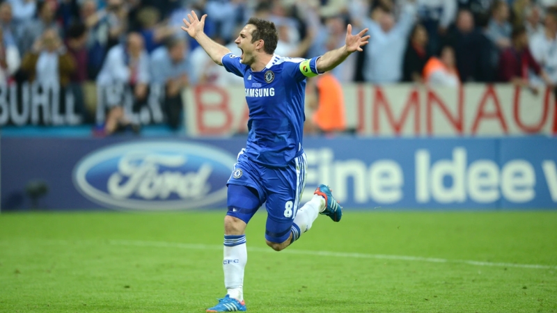 Frank Lampard là tiền vệ ghi bàn nhiều nhất lịch sử Premier League