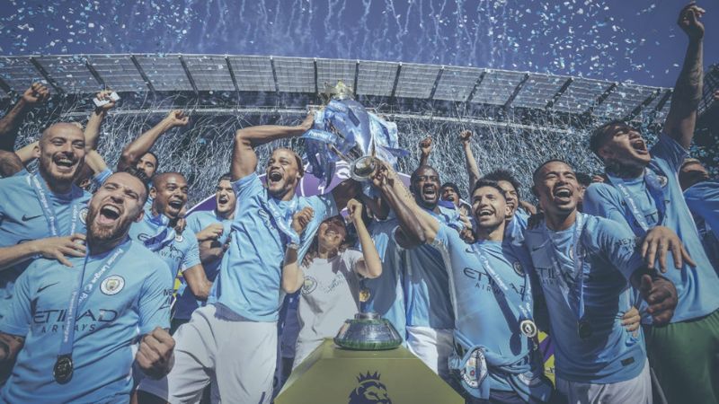 Manchester City với kỷ lục ghi 106 bàn