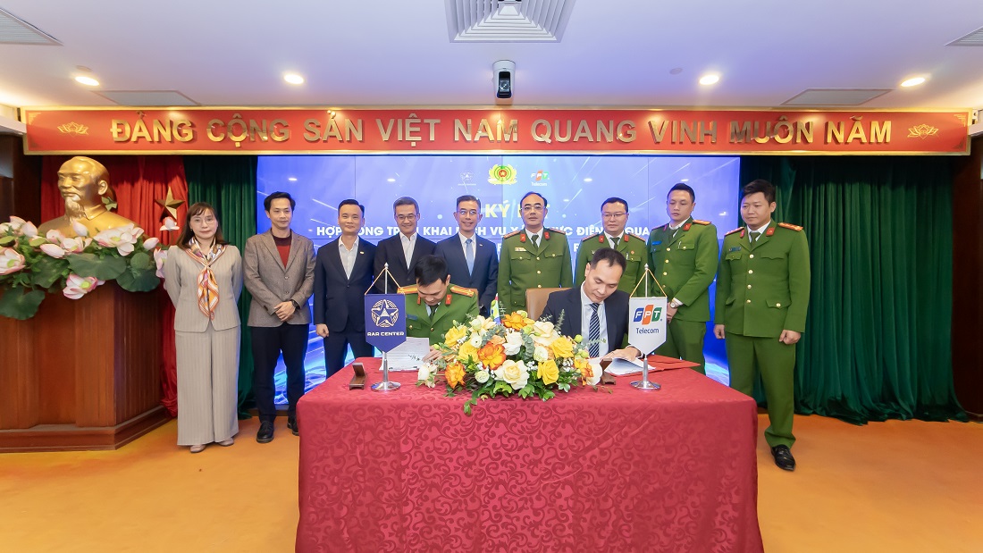 FPT Telecom ti&ecirc;n phong t&iacute;ch hợp VNeID tr&ecirc;n hệ sinh th&aacute;i số: N&acirc;ng cao trải nghiệm số thuận tiện v&agrave; an to&agrave;n