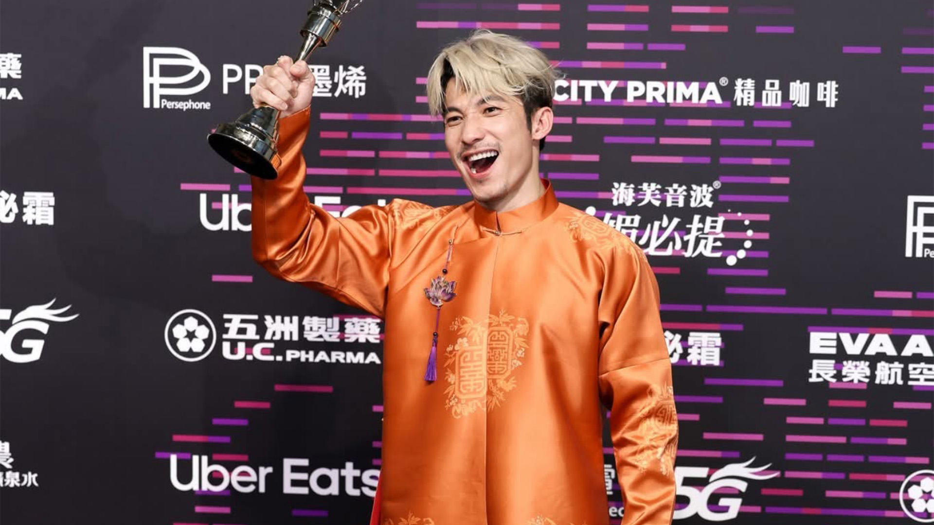 Mô tả ảnh ở đây