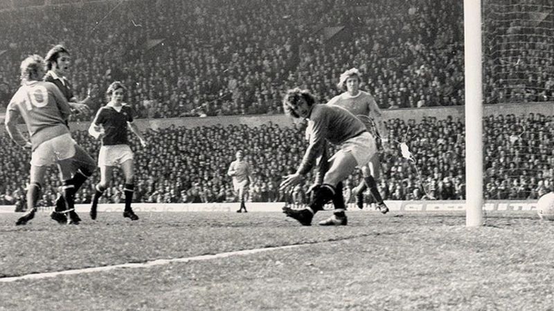 Khởi nguồn của derby Manchester