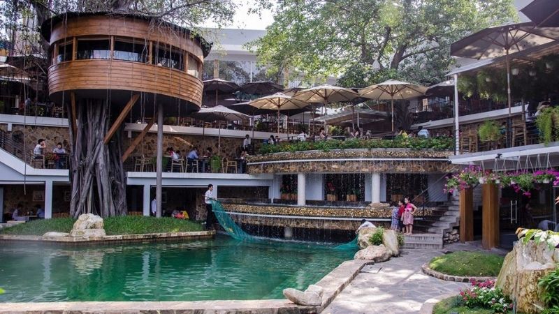 Kiến trúc sân vườn độc đáo của Du Miên Garden Cafe
