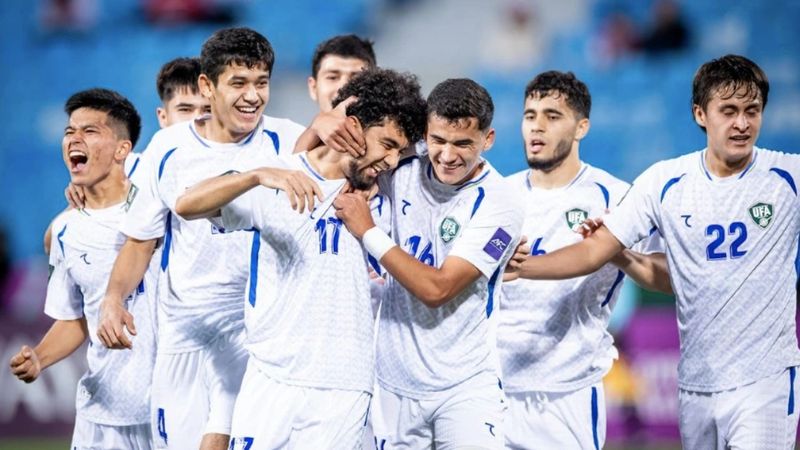 U23 Uzbekistan đương kim á quân giải đấu đang đứng đầu bảng C