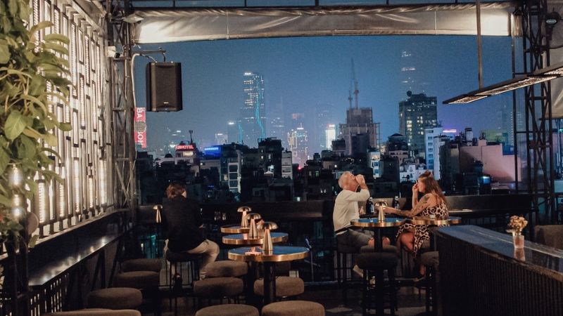 The Park Rooftop trải nghiệm xem bóng đá cực chill