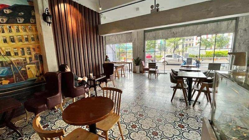 The Coffee Plus thoáng đãng và trong lành