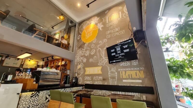 Viva Star Coffee là điểm xem bóng đá quen thuộc ở quận 6
