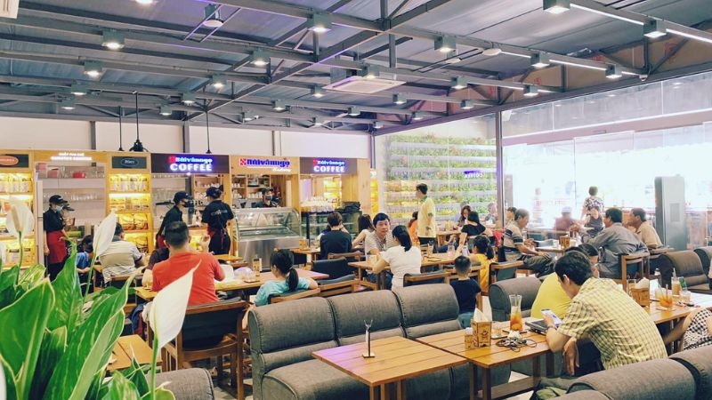 Bùi Văn Ngọ Coffee là nơi lý tưởng cho cổ động viên muốn dùng bữa
