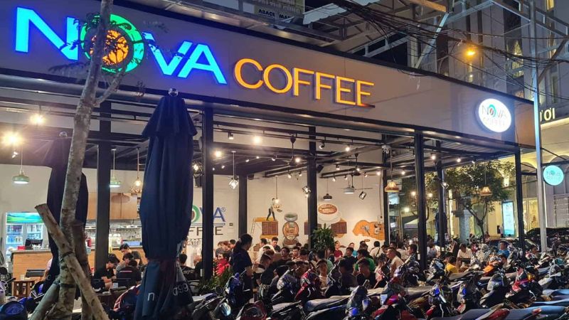 NOVA Coffee là điểm xem bóng đá quen thuộc tại Thủ Đức