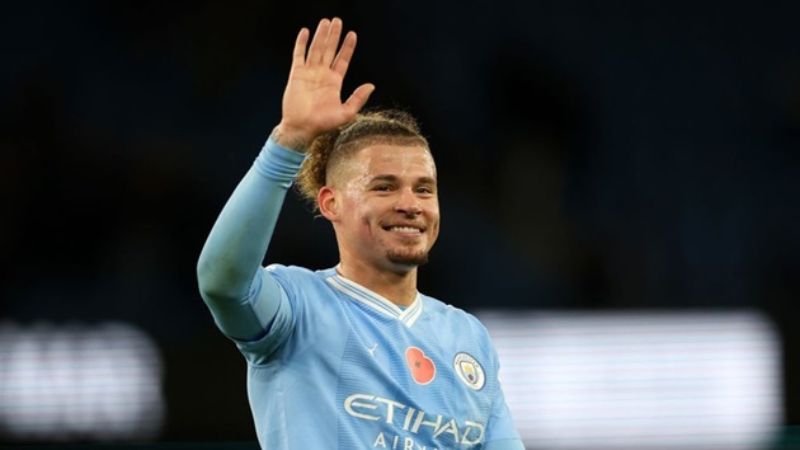 Phillips đang cố gắng tìm kiếm bến đỗ mới