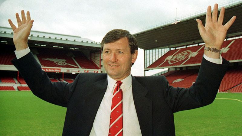 Bruce Rioch đã tạo nền tảng quan trọng cho Wenger