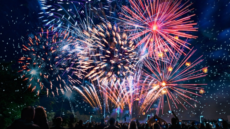 Lưu ý khi xem pháo hoa dịp Tết để an toàn và trọn vẹn