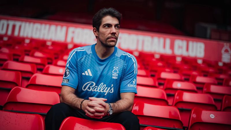 Stefan Ortega chính thức gia nhập Nottingham