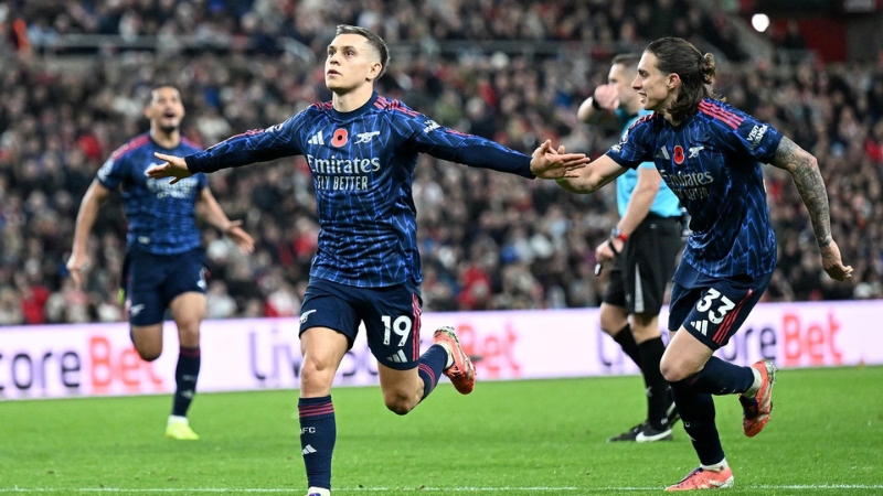 Arsenal đang là một trong những ứng cử viên vô địch Premier League 2025/26