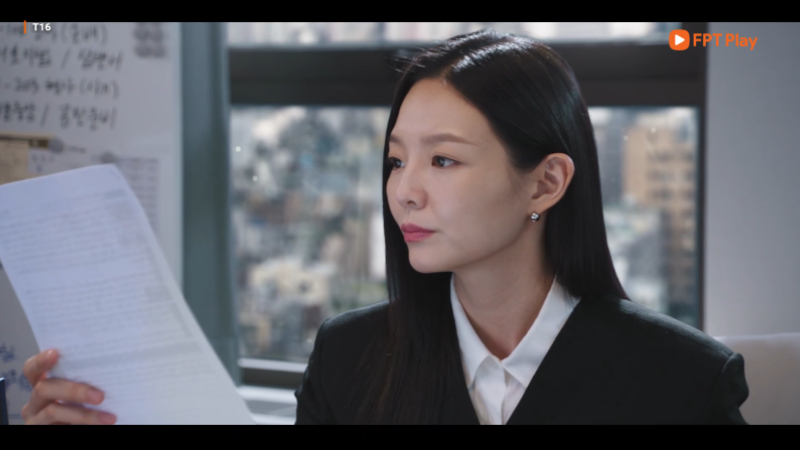 Esom vào vai luật sư Han Na Hyun