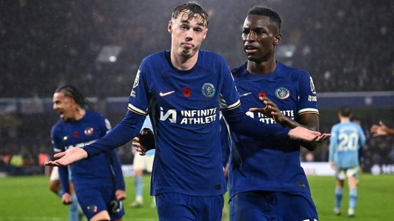 Cole Palmer ăn mừng bàn thắng gỡ hòa 4-4 đầy kịch tính