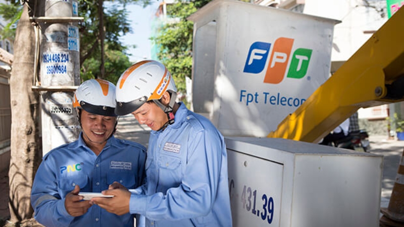 FPT hỗ trợ lắp đặt cuối tuần và ngoài giờ hành chính