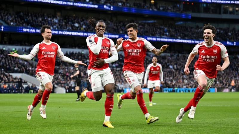 Arsenal vẫn đang nắm trong tay quyền tự quyết