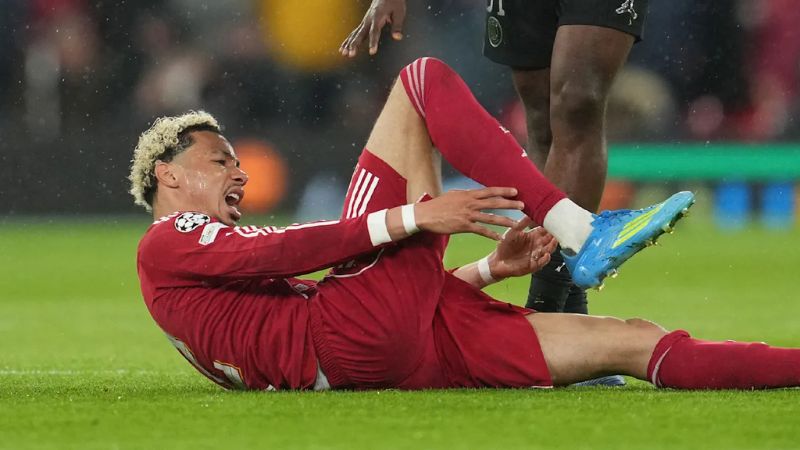 Hugo Ekitike dính chấn thương ở trận gặp PSG ngày 15/4/2026