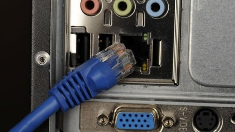 ket-noi-internet-cho-may-tinh-ban-2