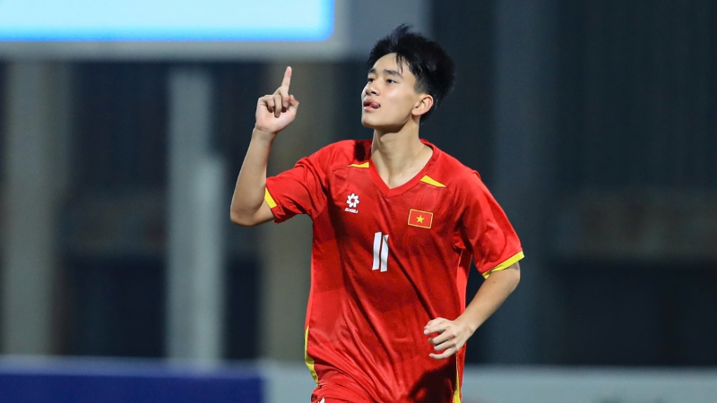 Nguyễn Văn Dương – chân sút ghi 6 bàn tại U17 Đông Nam Á – là mối đe dọa hàng đầu với hàng thủ Yemen