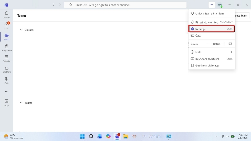 Mở cài đặt (Settings) trên Microsoft Teams (trên ứng dụng máy tính hoặc bản web)