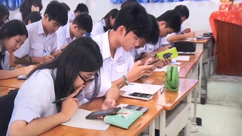 Luyện đề theo thời gian giúp học sinh quen áp lực trước ngày thi