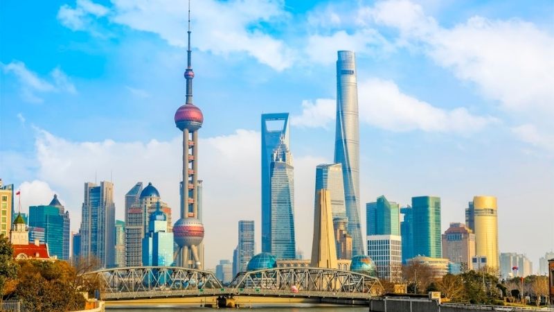 Tháp Oriental Pearl, Shanghai Tower và Waibaidu Bridge - ba biểu tượng cùng đứng trong một khung hình Thượng Hải