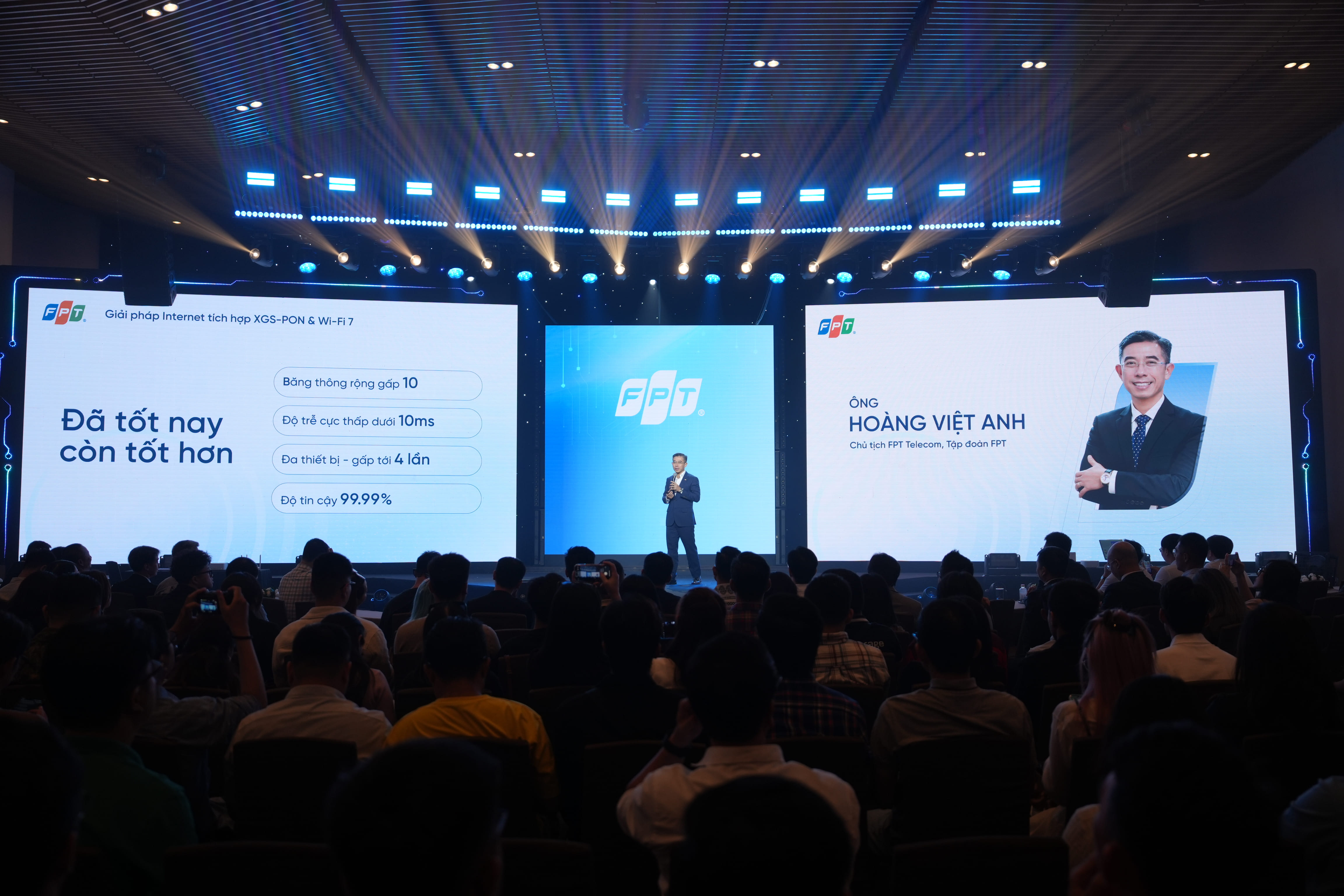 QUY08162 (1)