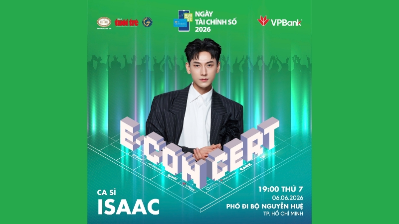 Cựu nhóm trưởng nhóm nhạc 365 Isaac